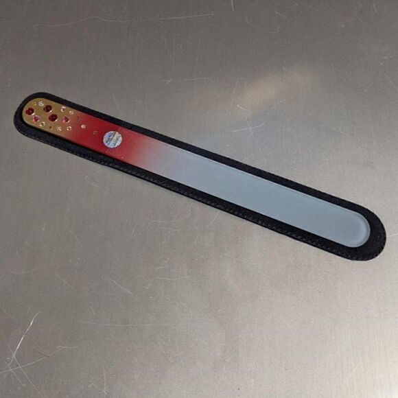 🆕7.5" Gold/Red Czech Crystal Nail File W/BEAUTIFUL RED & PINK SWAROVSKI CRYSTAL - Picture 4 of 5